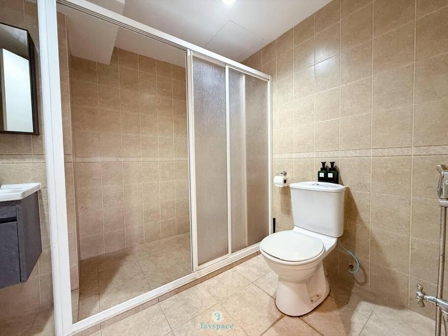 Pangsapuri Cozy 3b2b 7 Pax - 5 Min To Klcc - Free Parking & Wifi *